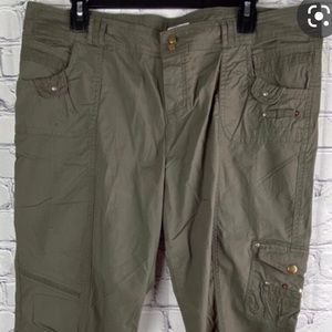 Relatively wide leg Capri pants